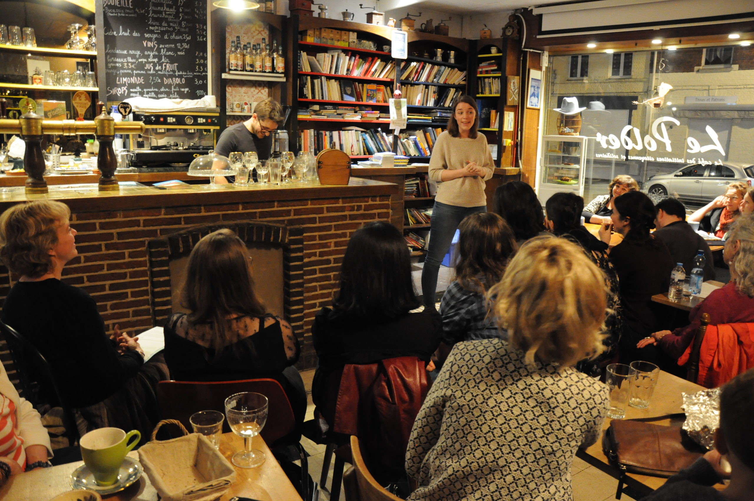 Conteurs de la Compagnie La Création Continue! posant pour le festival Les Contes et Nous
